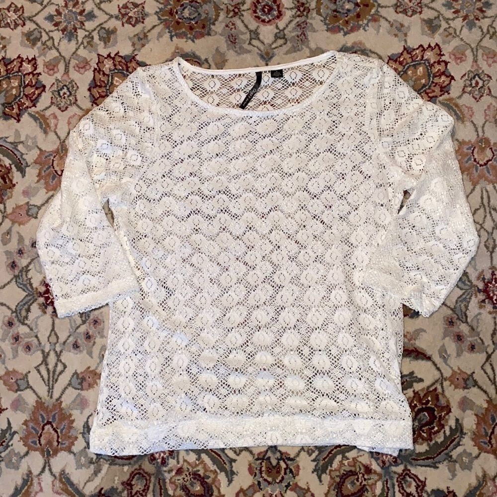 NWOT “Skye’s the limit” Crocheted Top!